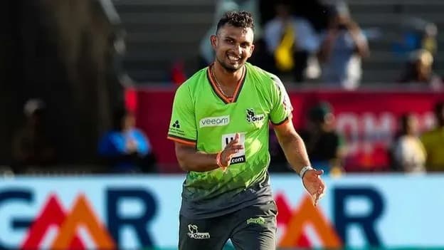 డాసున్ శనక షాక్: 4 బంతుల్లో 4 వికెట్లు చరిత్ర