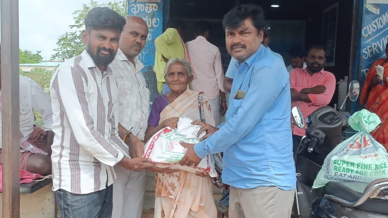 54వ నెల సేవా కార్యక్రమం నిత్యసరుకుల పంపిణీ