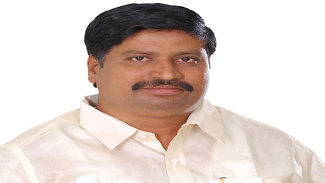 టీడీపీ ఎమ్మెల్సీ రేసులో బలంగా వినిపిస్తున్న కొమ్మాలపాటి శ్రీధర్ పేరు..!