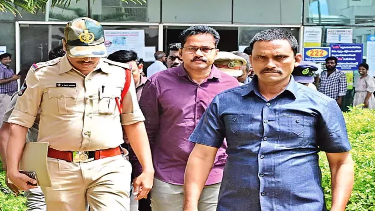 సీఐ నాగరాజు కస్టడీకి హైకోర్టు అనుమతి..