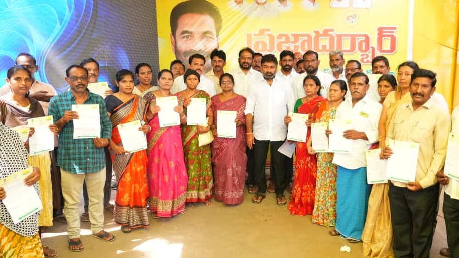 పేదలకు సీఎం సహాయనిధి కొండంత అండ: కోటంరెడ్డి గిరిధర్
