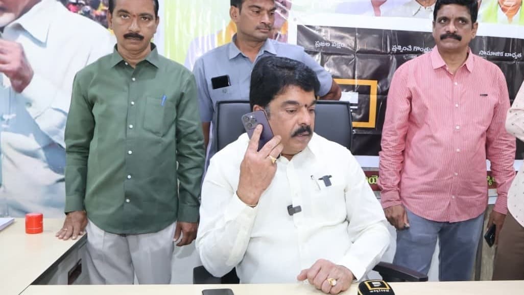 " డయల్ యువర్ " ఎమ్మెల్యే బొండా ఉమామహేశ్వరరావు