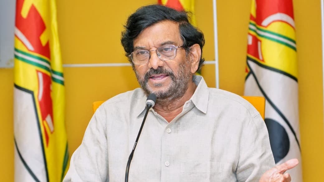 రాయలసీమ అభివృద్ధిపై చర్చకు సిద్ధమా?: సోమిరెడ్డి