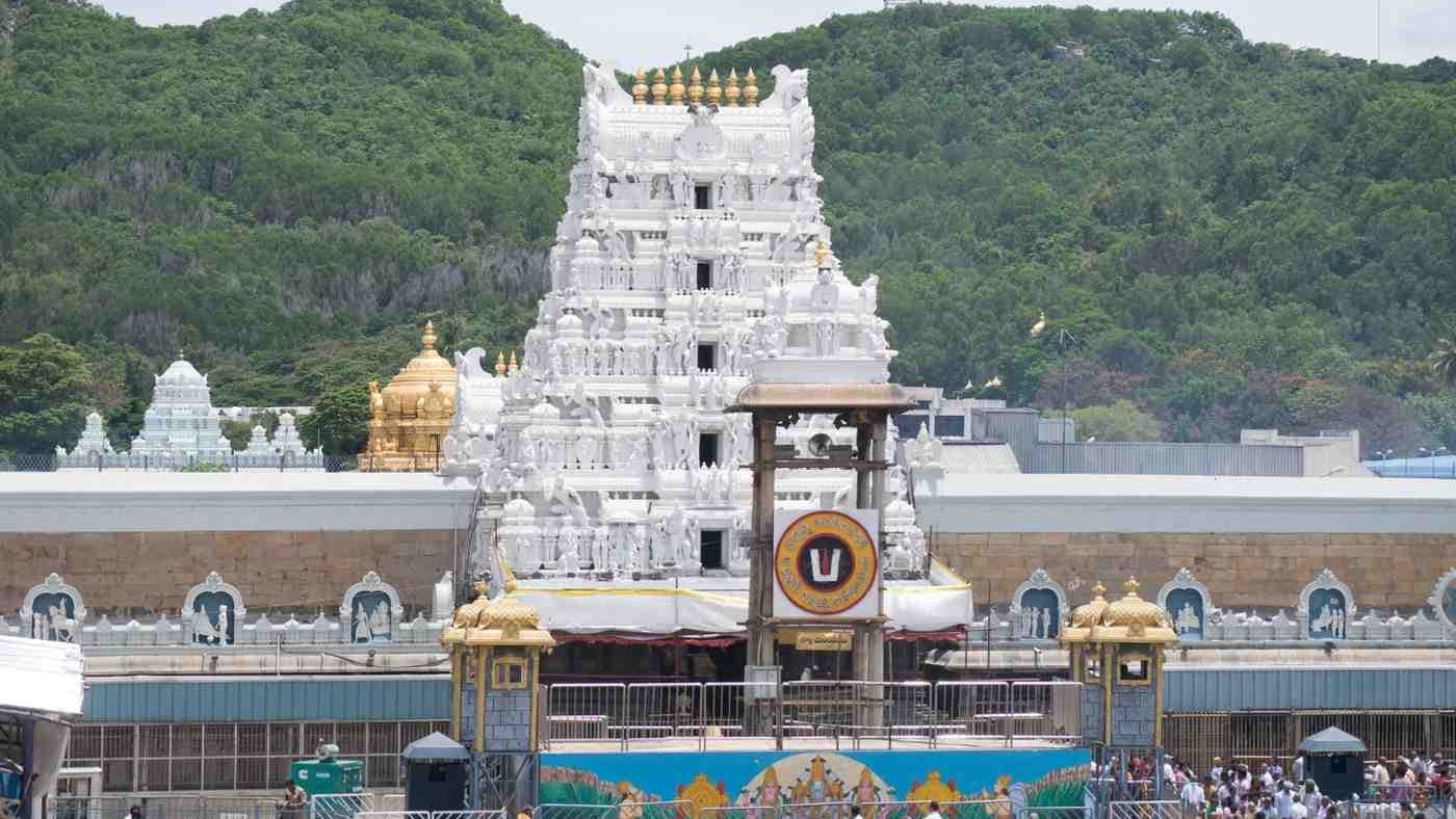 టీటీడీ ట్రస్టులకు రికార్డు స్థాయిలో రూ.96 కోట్ల విరాళాలు