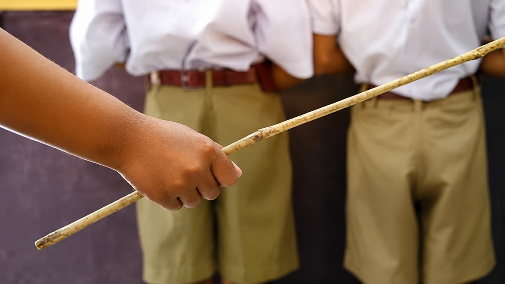 విద్యార్థినిపై వ్యాయామ ఉపాధ్యాయుడి అమానుషం