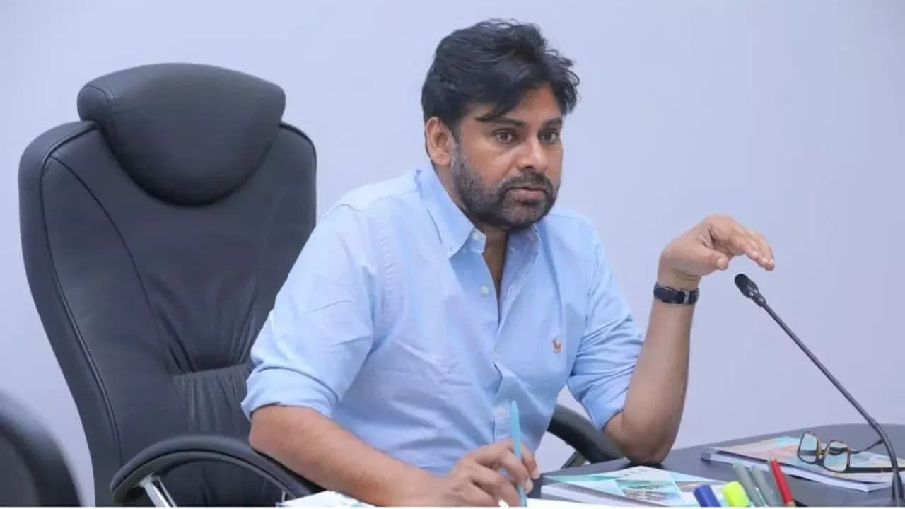 ఎర్రచందనం స్మగ్లింగ్‌పై కఠిన చర్యలు: పవన్ కళ్యాణ్