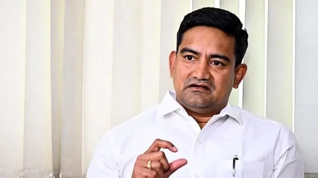 భోగాపురం విమానాశ్రయానికి చంద్రబాబు కృషి: మంత్రి శ్రీనివాస్