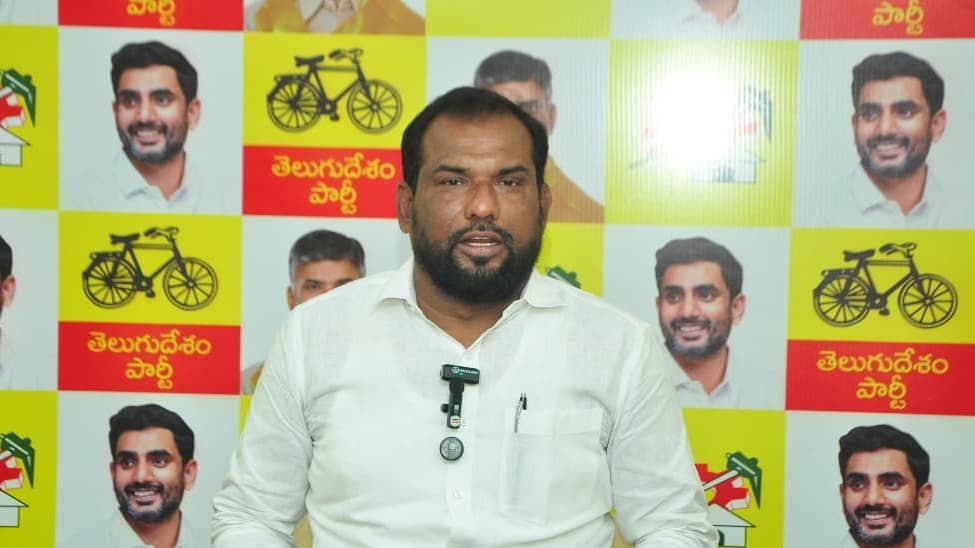 డైవర్షన్ పాలిటిక్స్ కి కేరాఫ్ అడ్రస్ గొడ్డలి పార్టీ: సాబీర్ ఖాన్