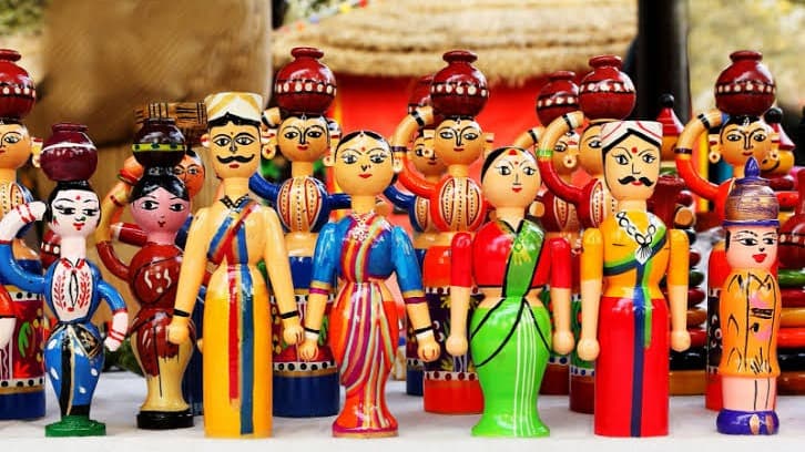 సరికొత్త రూపంలో హస్తకళలు: మంత్రి సవిత
