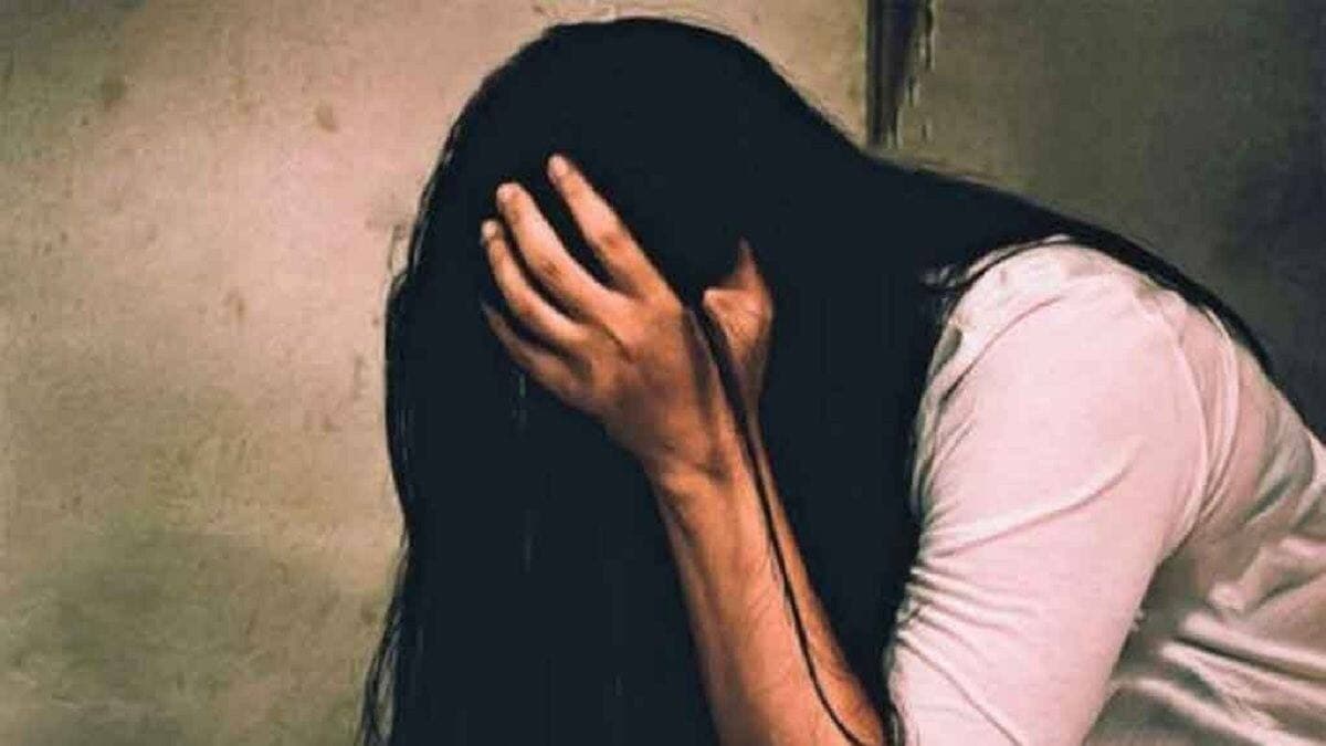 పెళ్లి పేరుతో మోసం.. యువతి ఆత్మహత్యాయత్నం