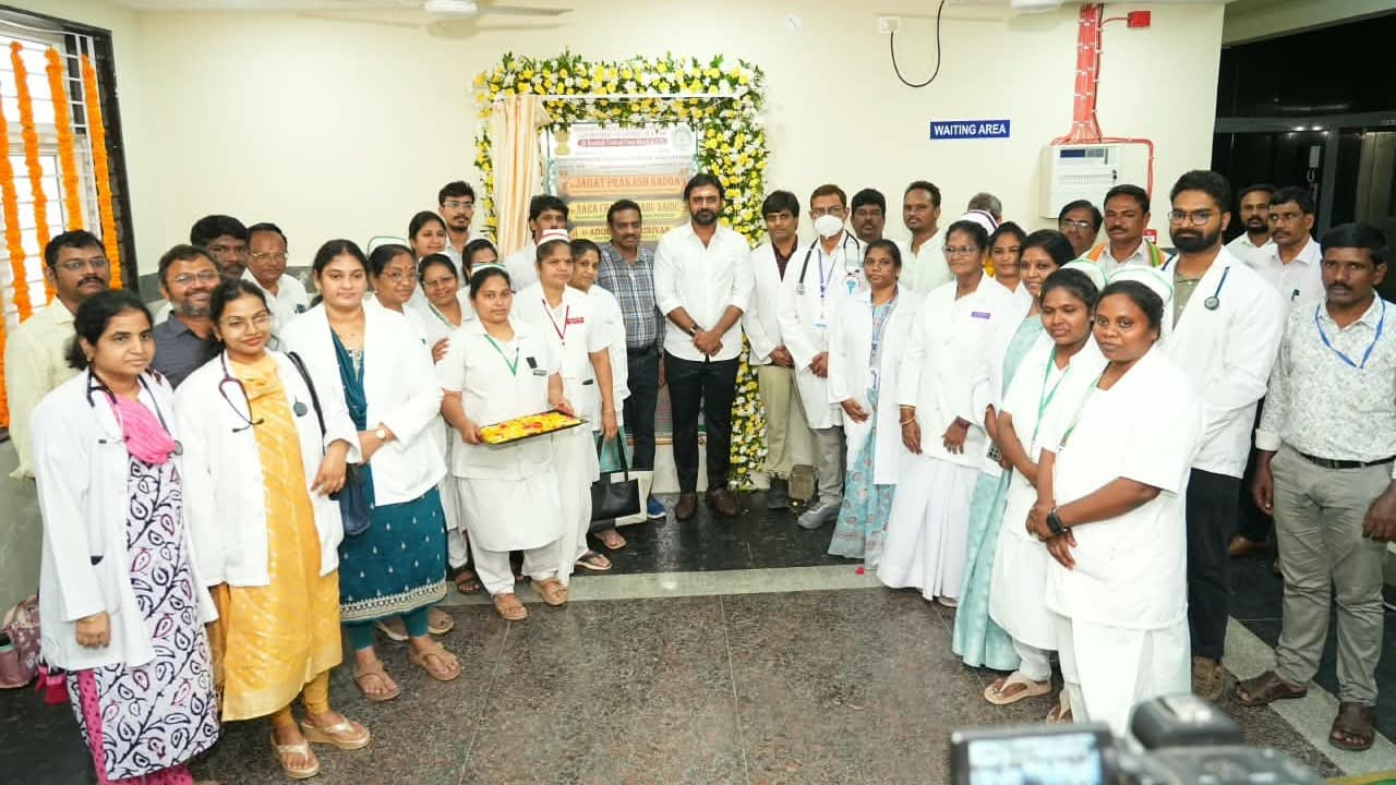 వైద్య సేవల్లో ఆసుపత్రికి రాష్ట్రంలో నాలుగో ర్యాంకు: ఆదిరెడ్డి శ్రీనివాస్