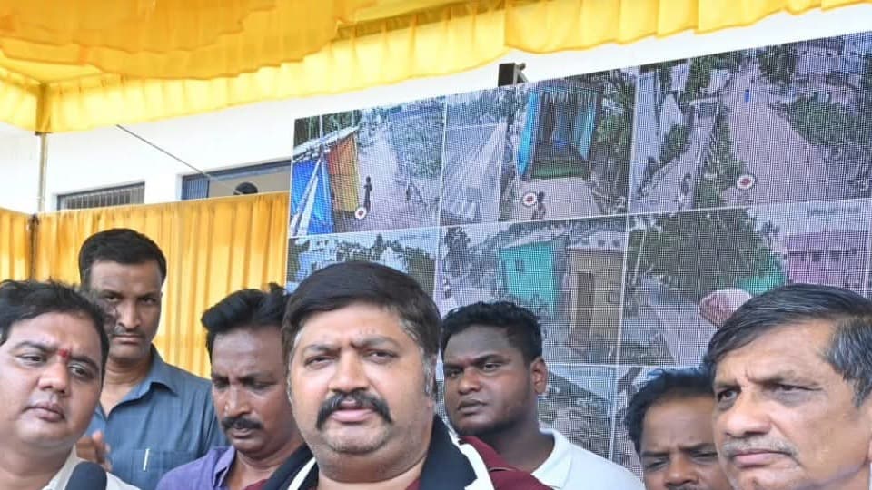 110 కోట్లతో మౌలిక సదుపాయాల అభివృద్ధి: గురజాల జగన్