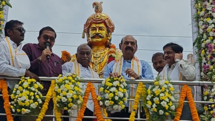ఎన్ఎండీ ఫరూక్ చొరవతో శ్రీకృష్ణదేవరాయల విగ్రహావిష్కరణ