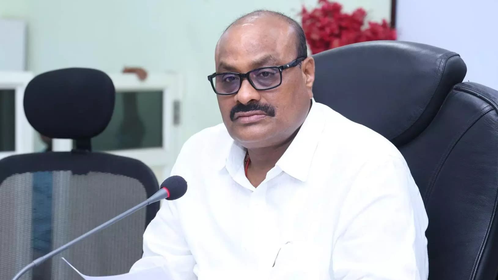 నిరుద్యోగుల ఉద్యోగాలపై ‘సాక్షి’ తప్పుడు కథనాలు: అచ్చెన్నాయుడు