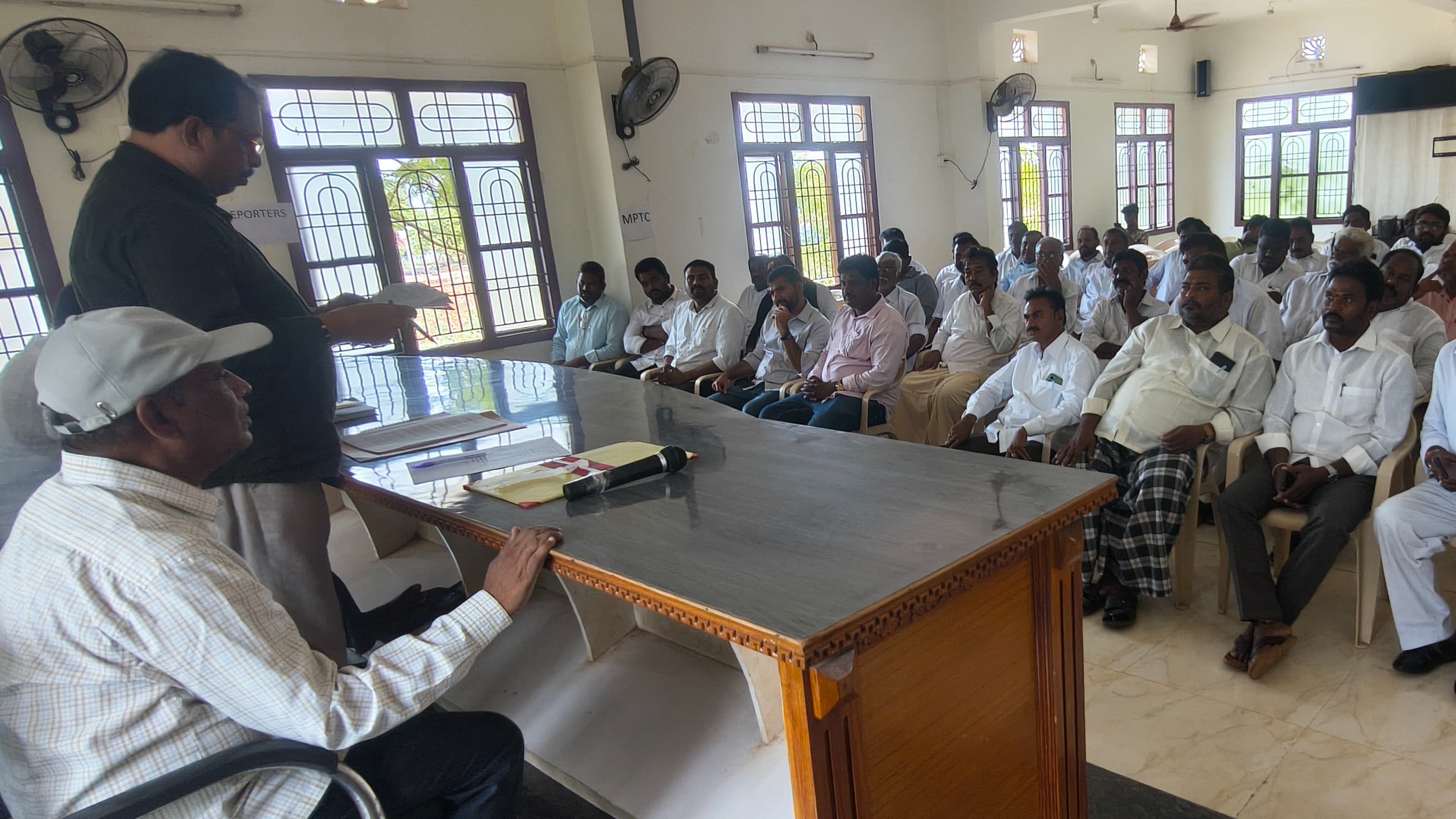 ఓబులవారిపల్లిలో పోలింగ్‌ కేంద్రాలపై అవగాహన సదస్సు