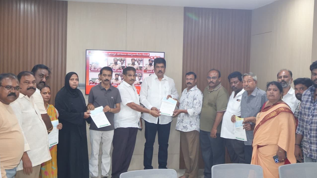 బొండా ఉమ అండతో బాధిత కుటుంబాలకు భరోసా