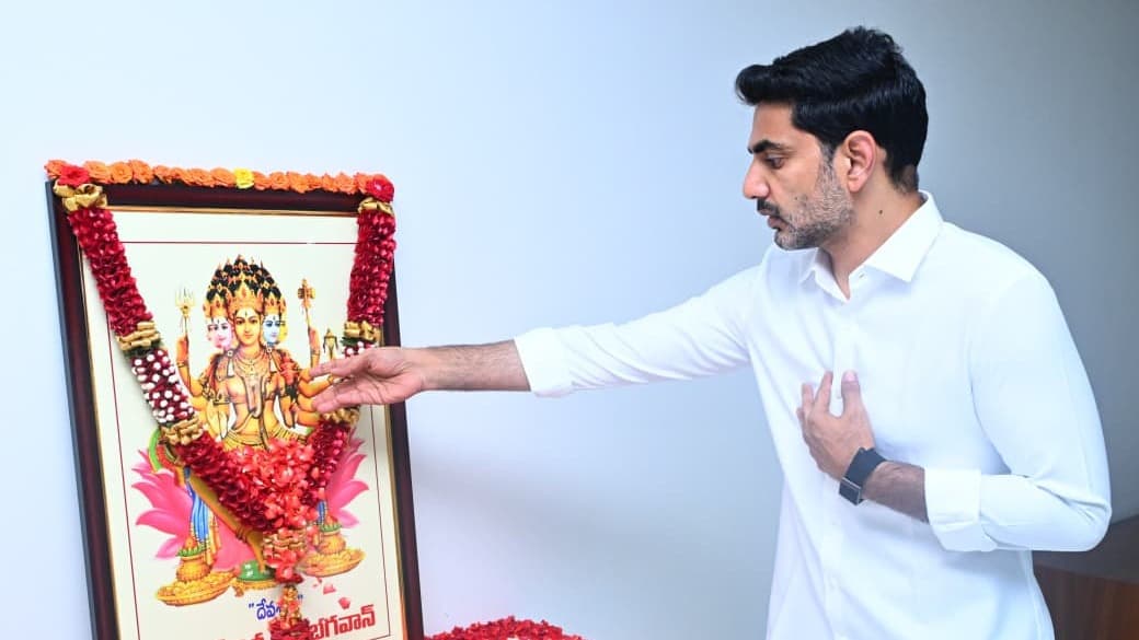 విరాట్ విశ్వకర్మ భగవానుడికి లోకేష్ నివాళులు