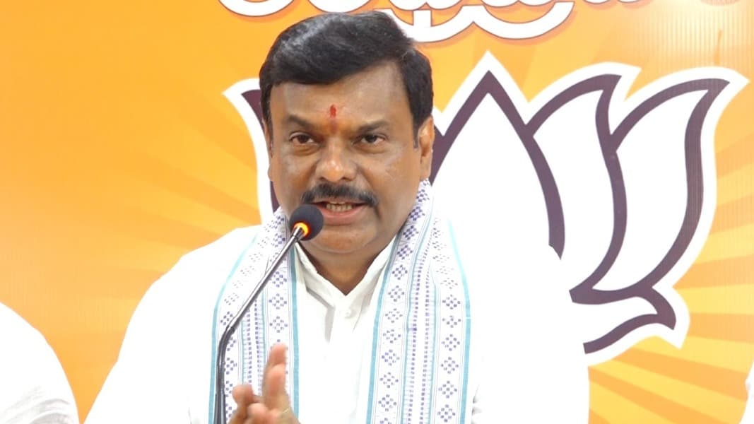 స్థానిక ఎన్నికల్లో సమన్వయంతో ముందుకు: మాధవ్