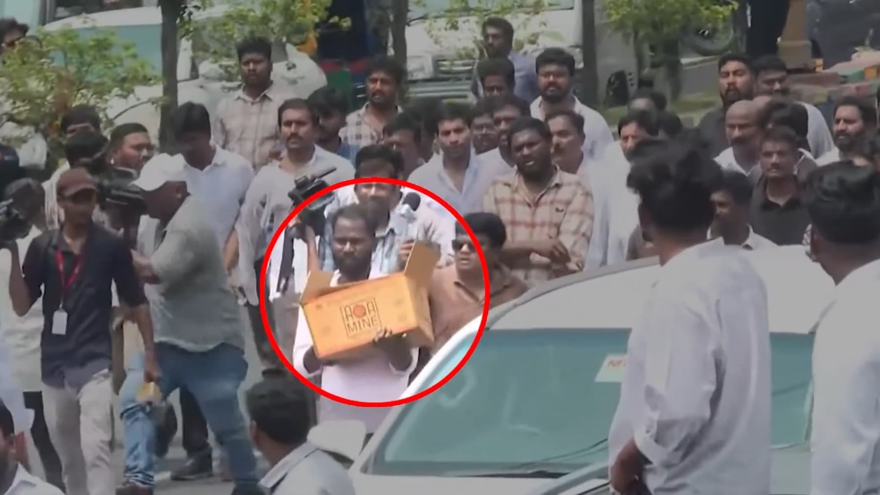 వైసీపీ అల్లర్లు.. అవినాష్, జోగి రమేష్‌పై ఆరోపణలు