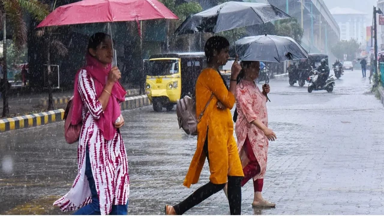 తెలుగు రాష్ట్రాల్లో ఐదు రోజులు భారీ వర్షాలు