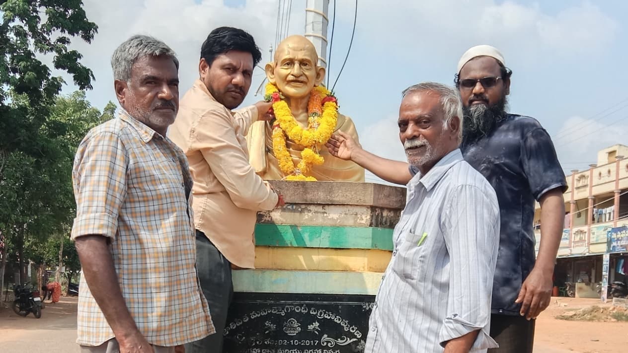 సింగరాయకొండలో ఘనంగా మహాత్మా గాంధీ జయంతి వేడుకలు