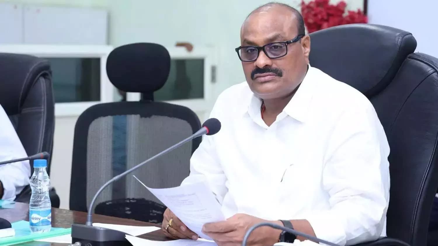 బీసీలకు 34 శాతం రిజర్వేషన్లు ఇస్తామని హామీ ఇచ్చాం: అచ్చెన్నాయుడు