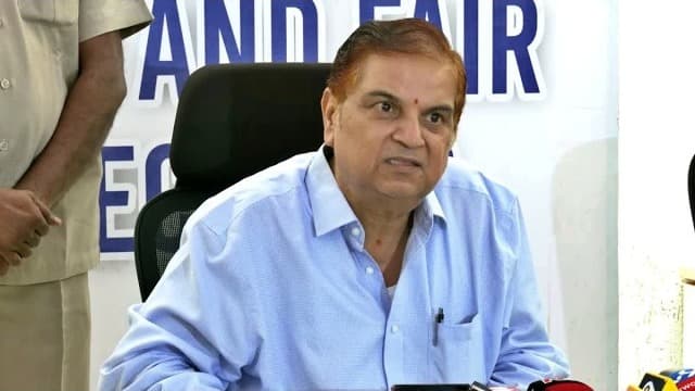 మధ్యాహ్నం 3:15 గంటలకు ఏపీ ఎస్‌ఈసీ మీడియా సమావేశం