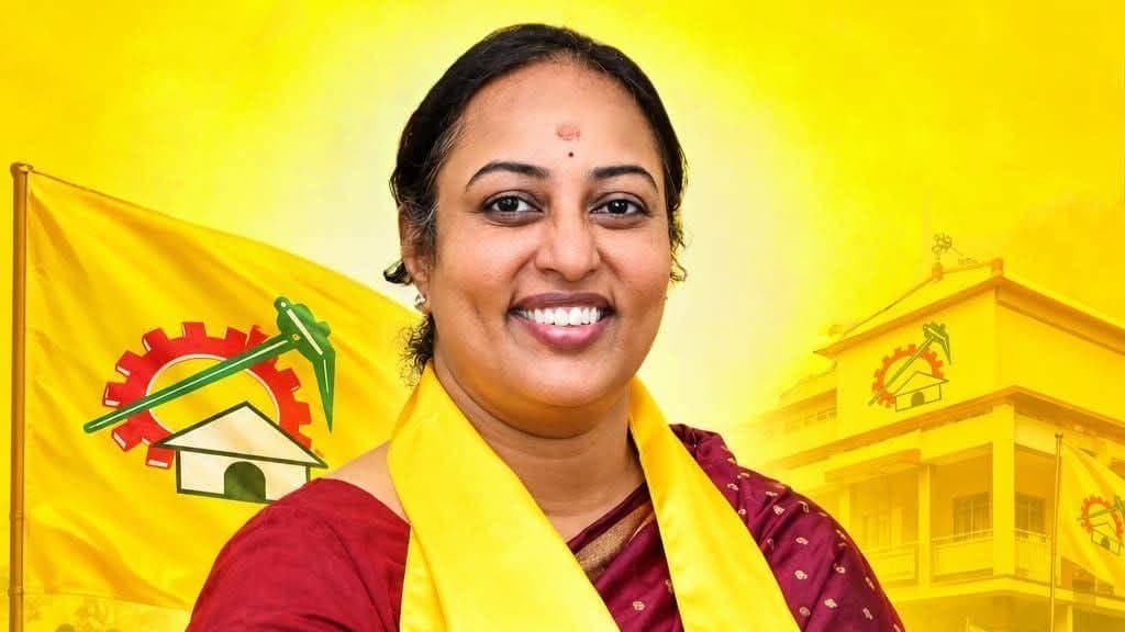 గుంటూరు మేయర్ అభ్యర్థిగా కోవెలమూడి లక్ష్మీ అపర్ణ