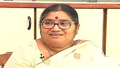 టీడీపీకి రాజీనామా చేసిన గుండ లక్ష్మీదేవి 