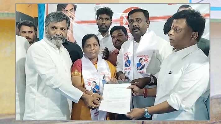 మడకశిరలో ట్విస్ట్.. జనసేన అభ్యర్థిగా శారదమ్మ ఖరారు
