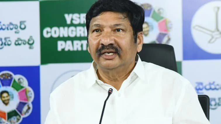 జోగి రమేష్‌పై మరో కేసు