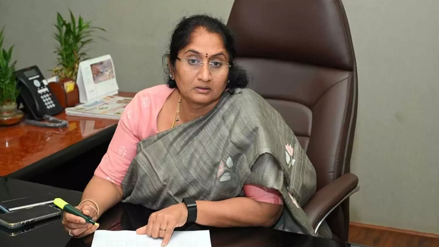 వైసీపీపై మంత్రి సవిత తీవ్ర విమర్శలు