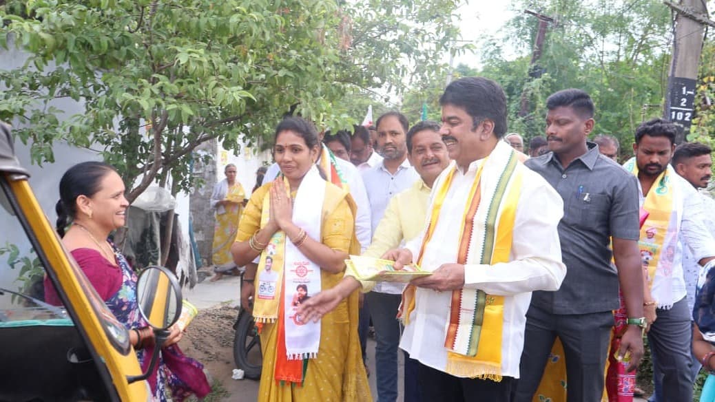 గత 27 నెలల అభివృద్ధే శ్రీరామరక్ష: బొండా ఉమా